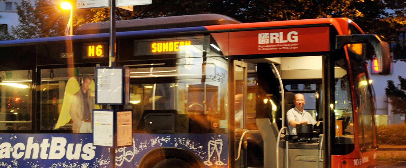 Ein Nachtbus der Linie N6.